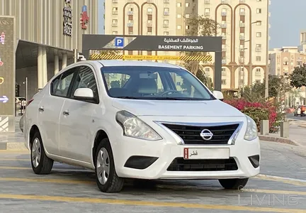 Nissan Sunny  2020